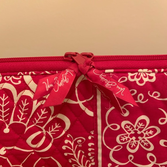 Vera Bradley Twirly Bird Pink laptop/tablet case - Picture 7 of 9